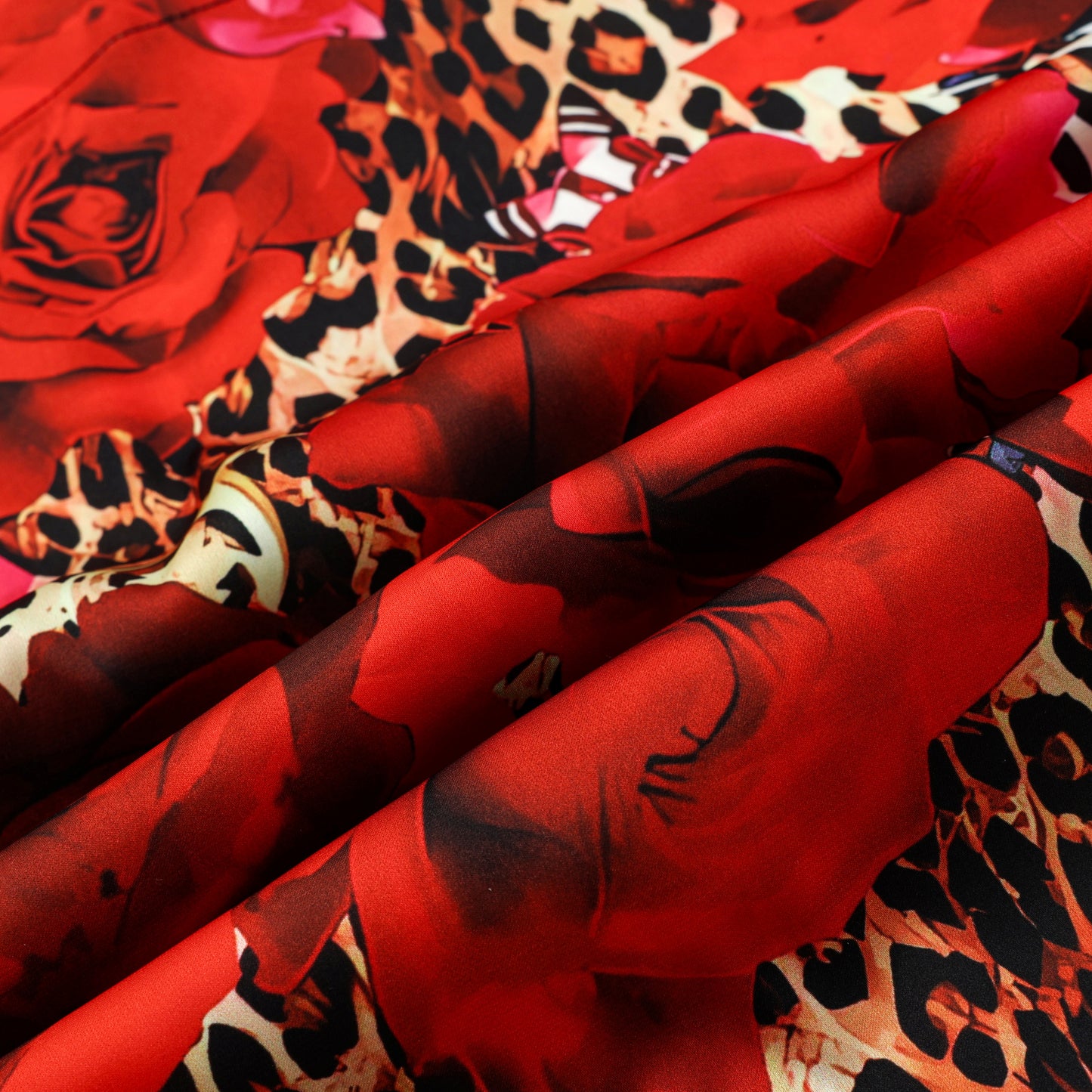 Red Rose Leopard Printed Silk Fiber Short Sleeve Shirt