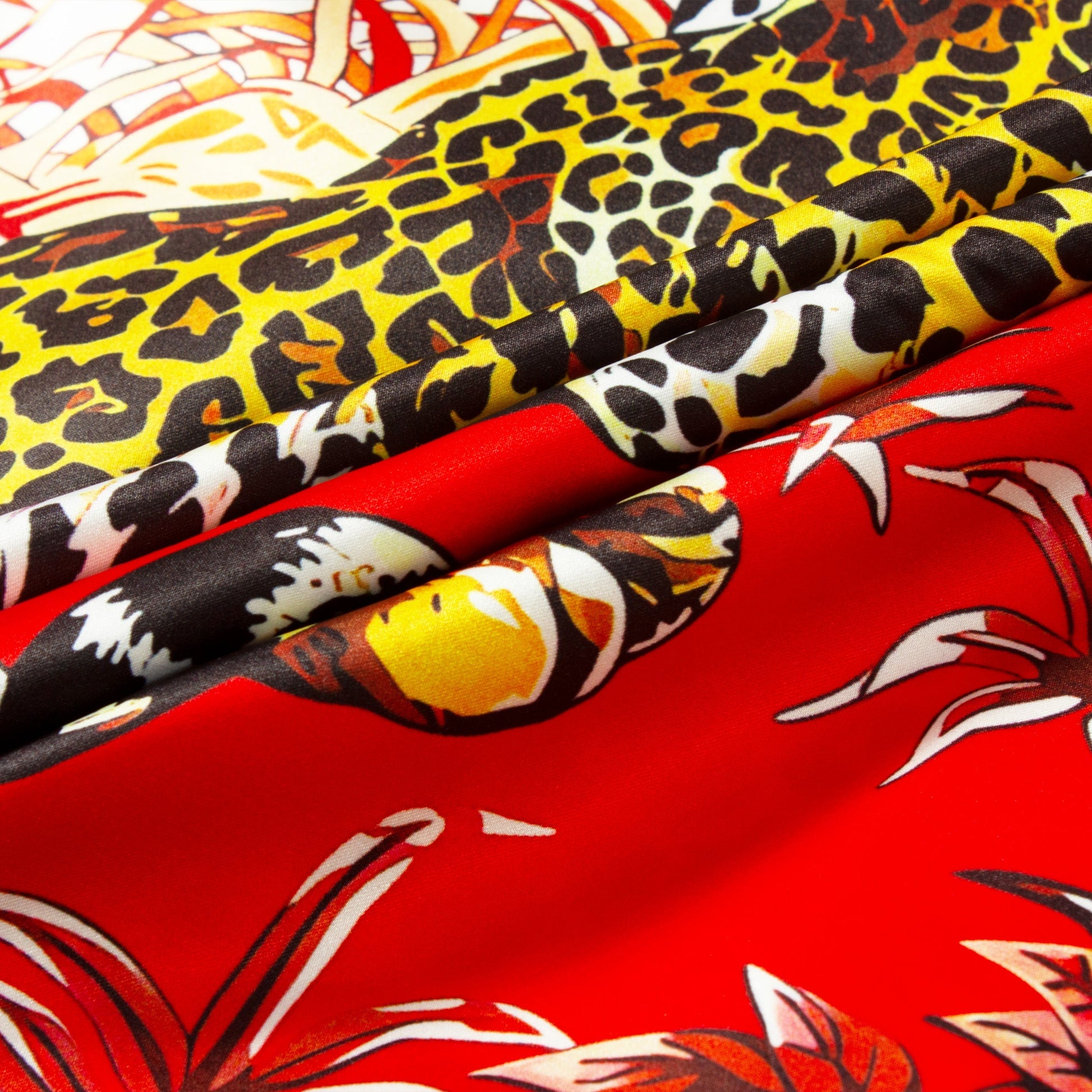 Leopard Design Short Sleeve Shirt in Red Jonvidesign